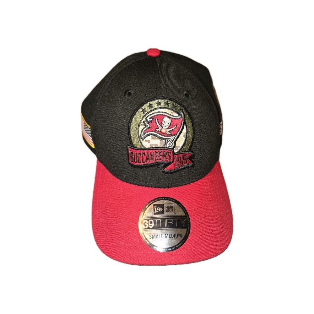 Tampa Bay‎ Buccaneers 39THIRTY Hat Salute to Service Camo Patch S/M